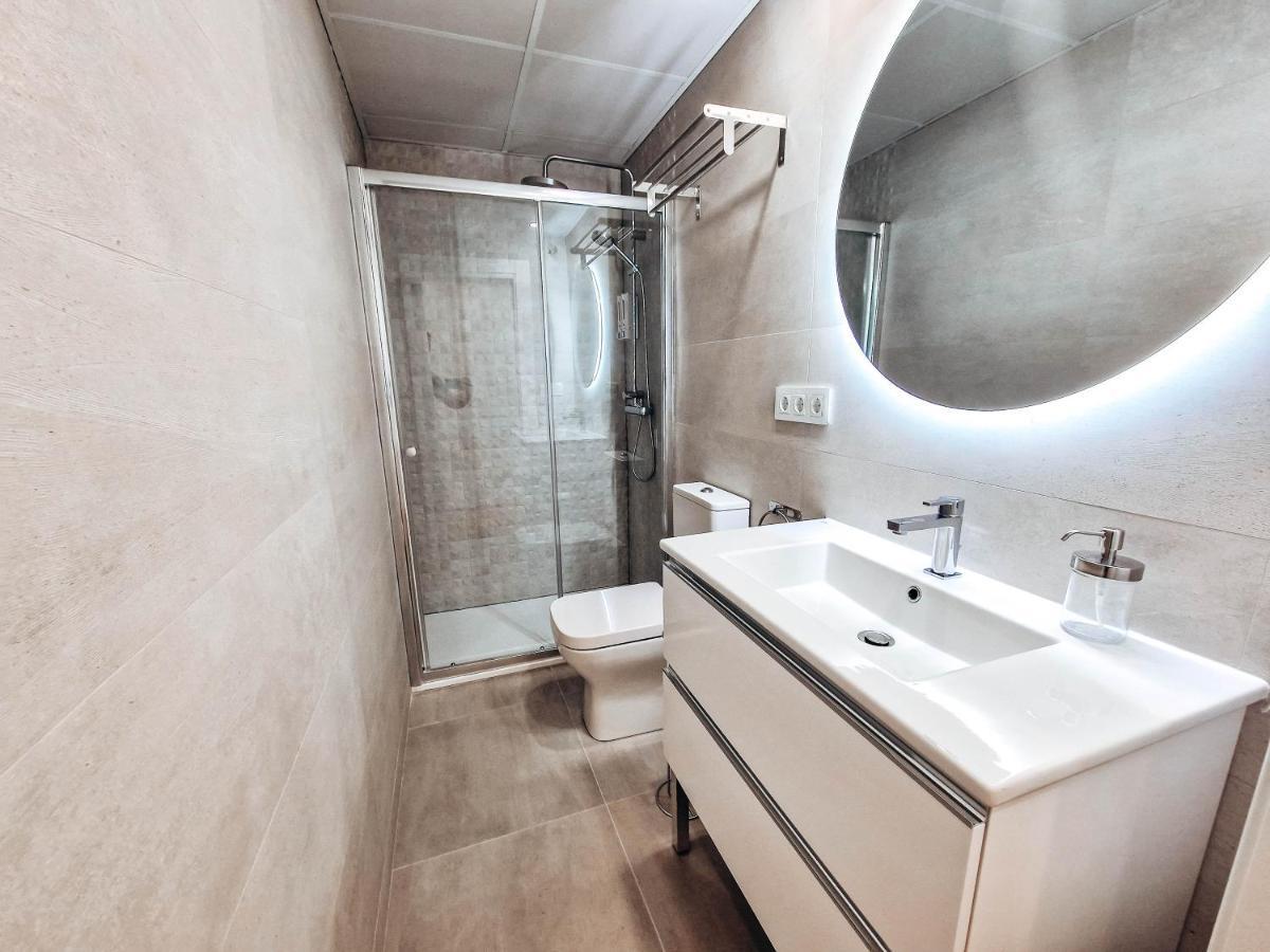 Apartamento Tiendas 8 Almeria Bagian luar foto